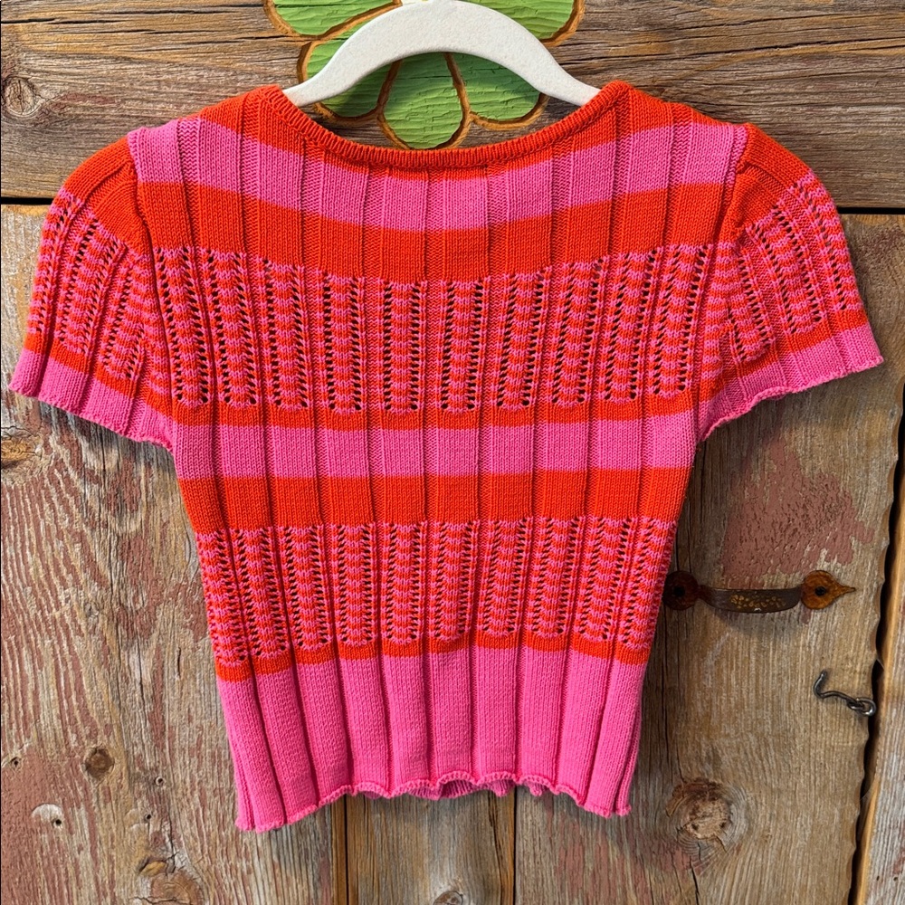 Forever 21 Pink and Red Knit Button-Up crop sweater top. size small - Picture 5 of 9